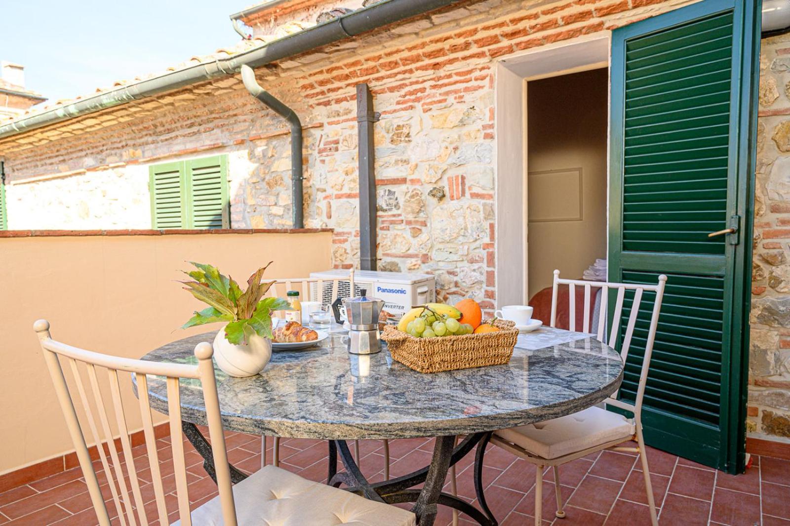 Il Chiostro Appartamenti & Suites Suvereto Exterior foto